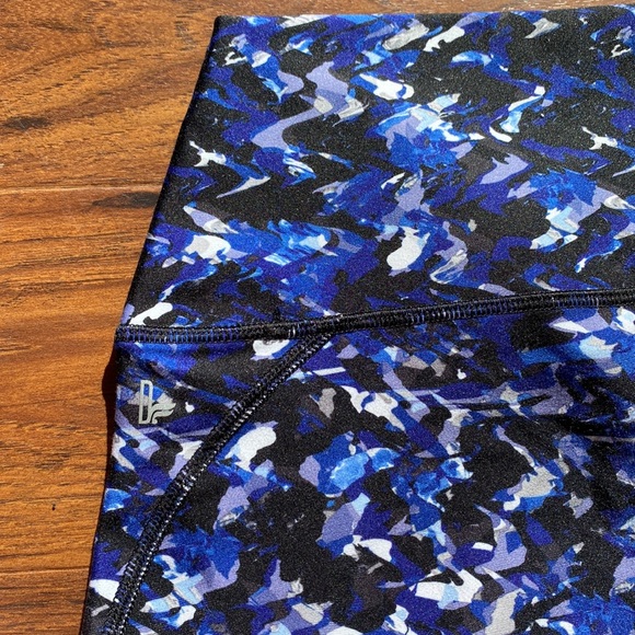 Fabletics Leggings - Picture 3 of 5